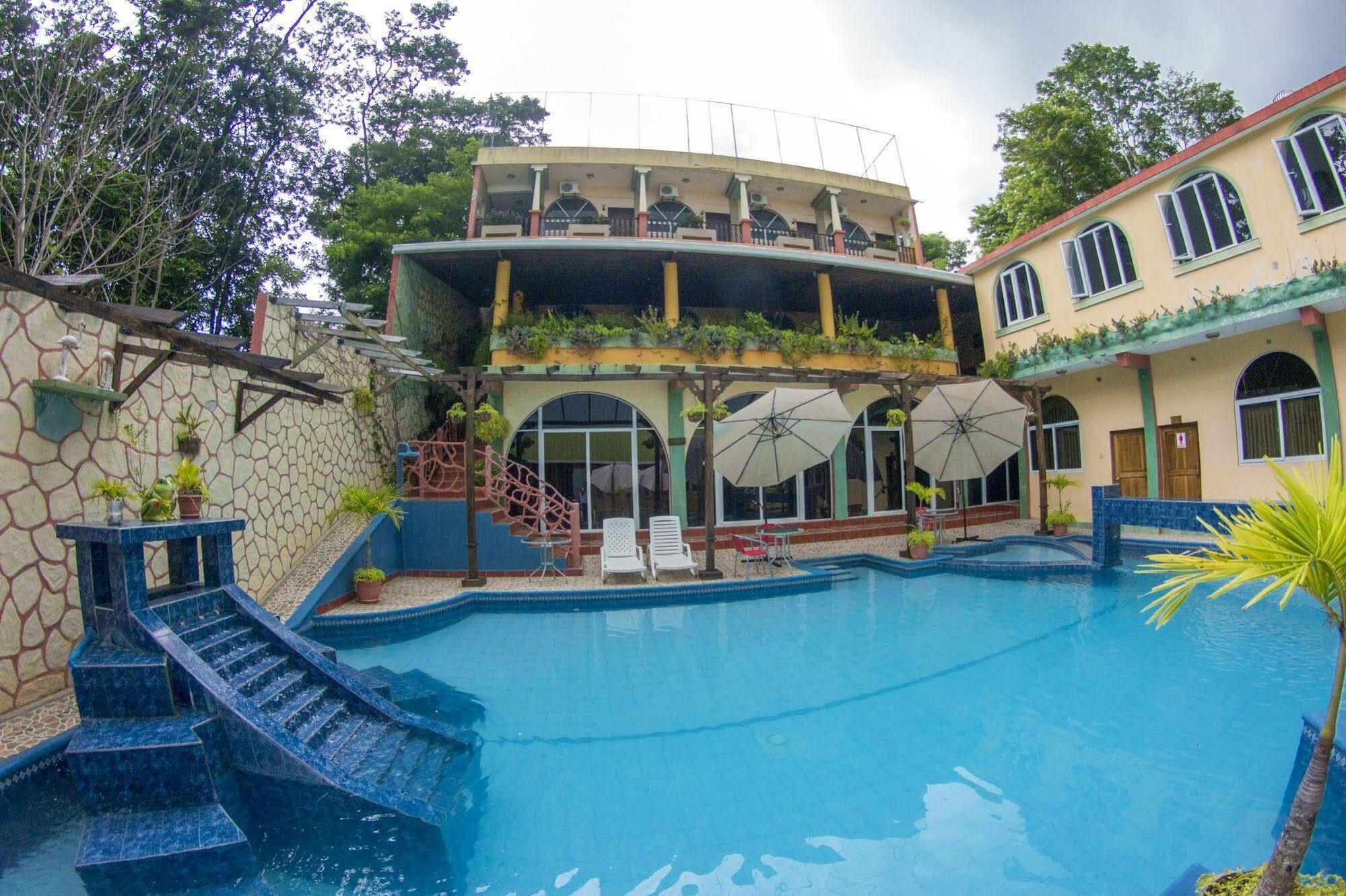 Hotel Ribiera Del Lago Peten Itza San Roman Экстерьер фото
